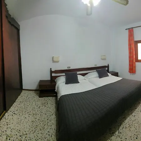 Apartamentos Viviendas Vacacionales Isabel Maria Montana la Data Exterior photo