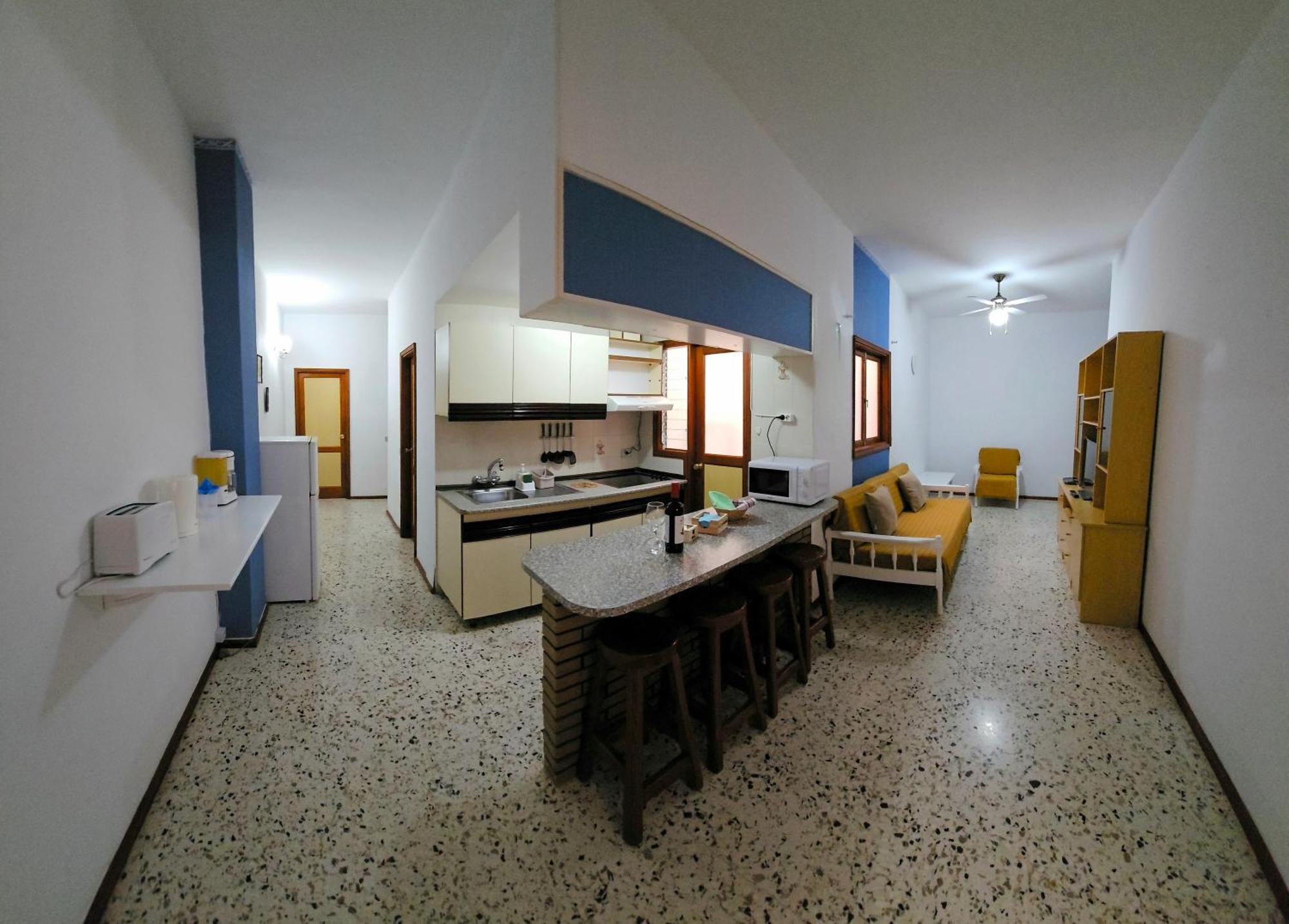 Isabel Maria Apartment